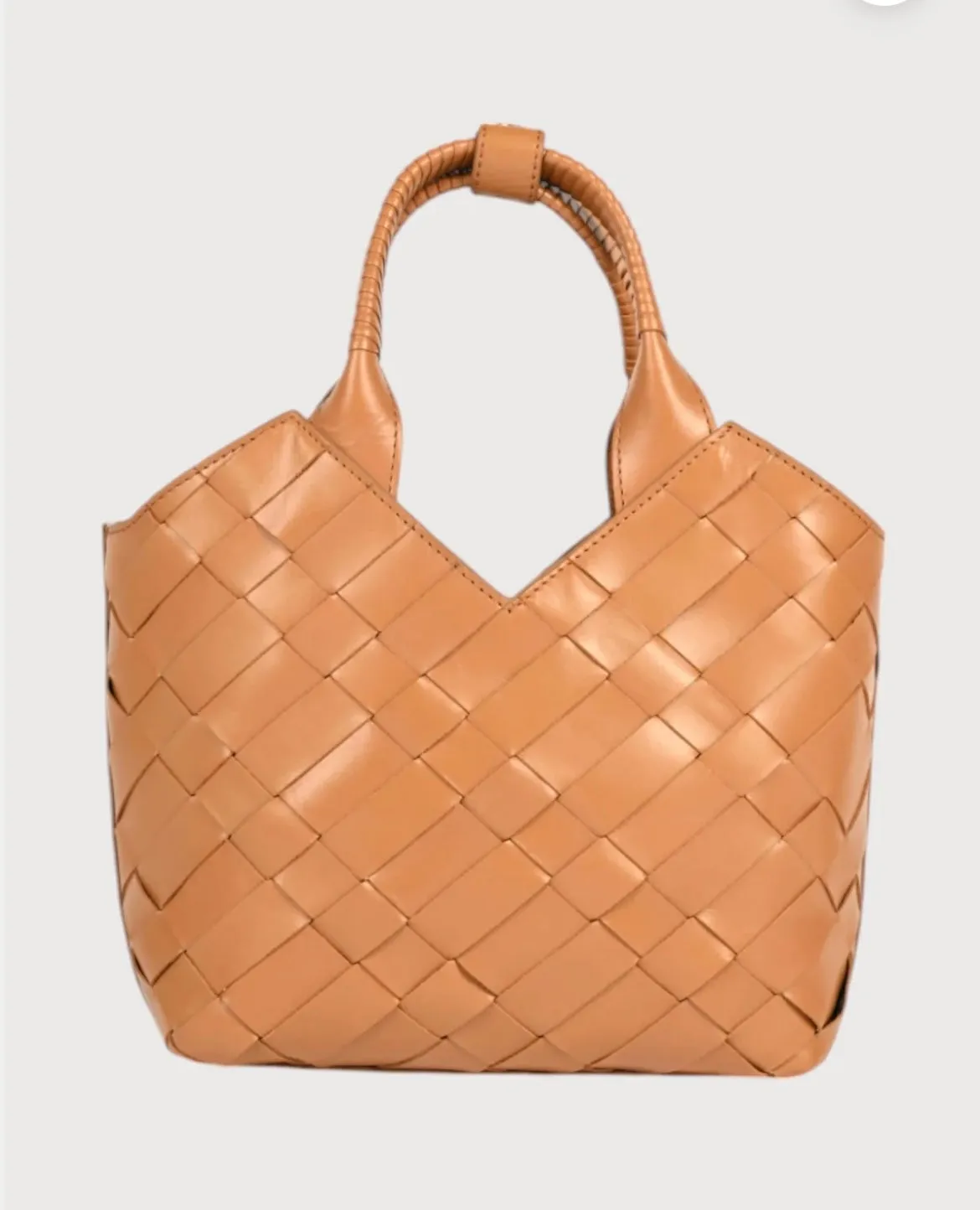 Alēo tan leather shopper handbag