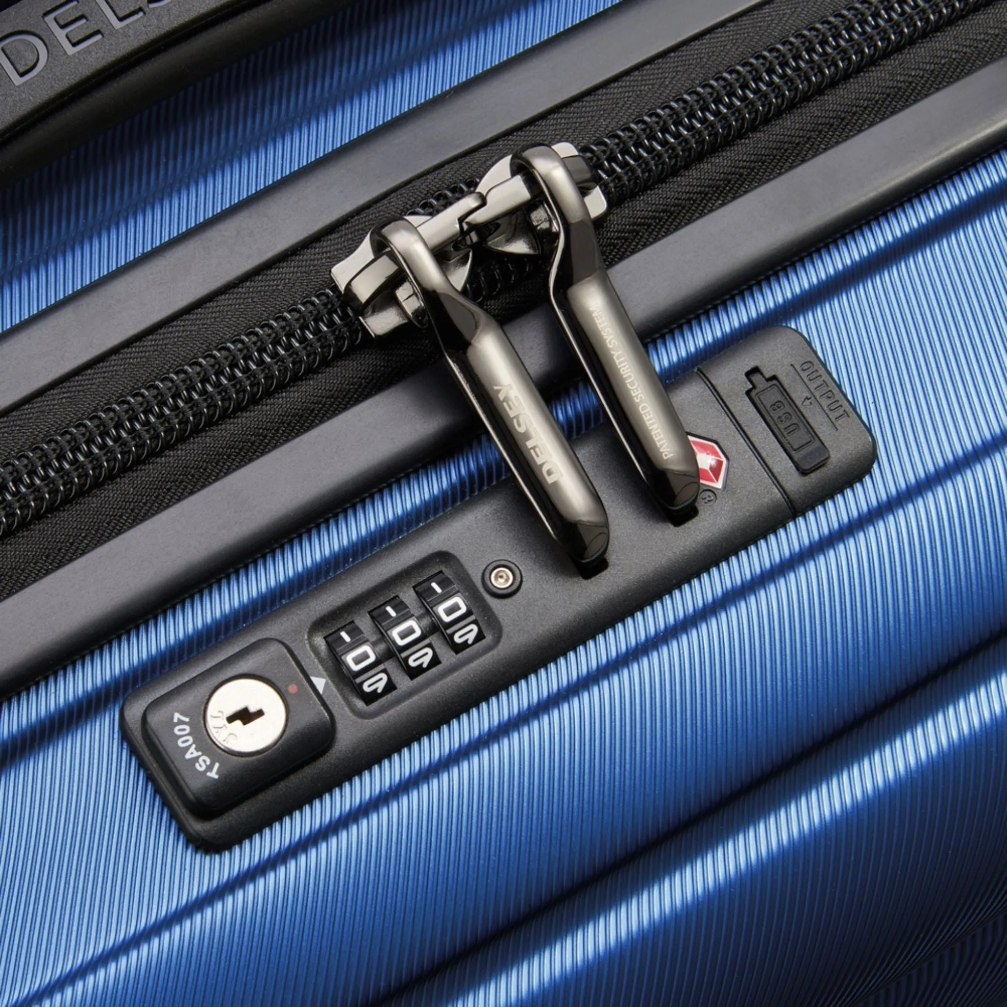 Delsey Paris Shadow 5.0 DY2878801P 66cm 4 Double Wheels Expandable Trolley Case - Blue