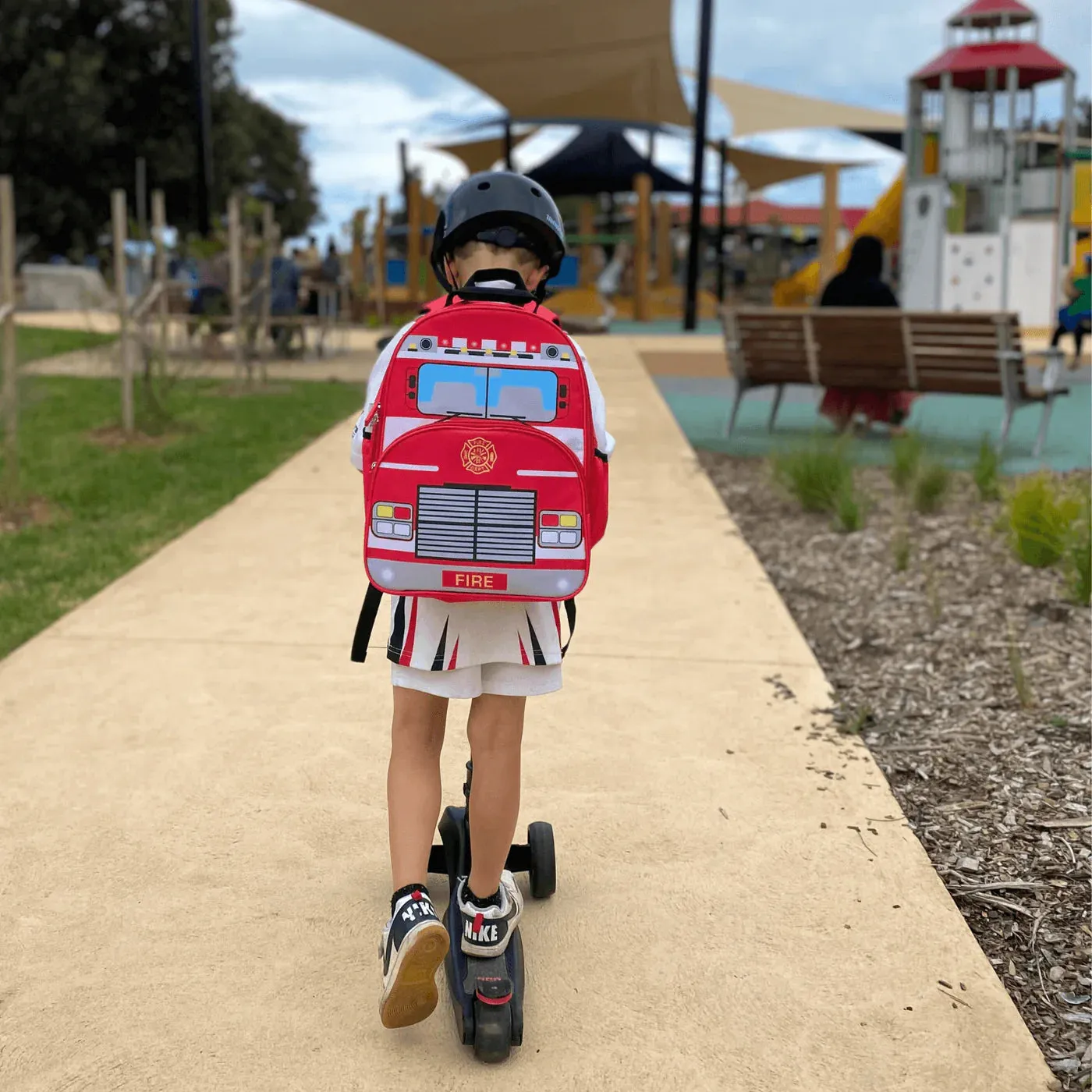 jude&moo Backpack - Fire Truck